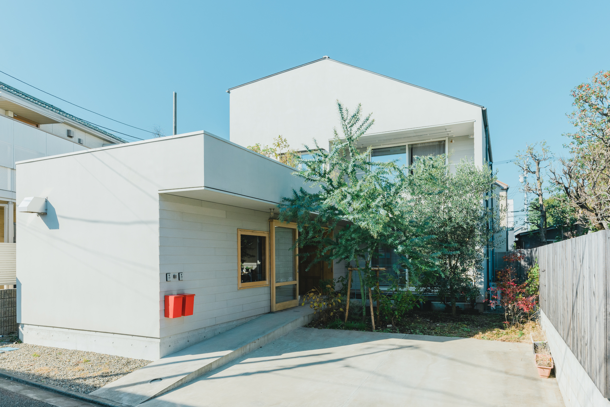 straight design lab | yukigaya house